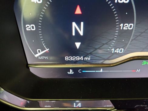 Used 2024 GMC Sierra 2500 SLT w/ SLT Convenience Package image 25