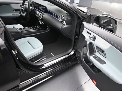 New 2025 Mercedes-Benz CLA 35 AMG 4MATIC image 26