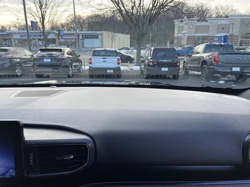 Used 2022 Ford Explorer ST-Line image 15