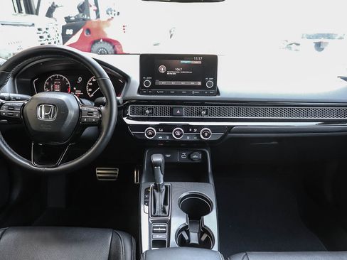 Used 2024 Honda Civic Sport image 14