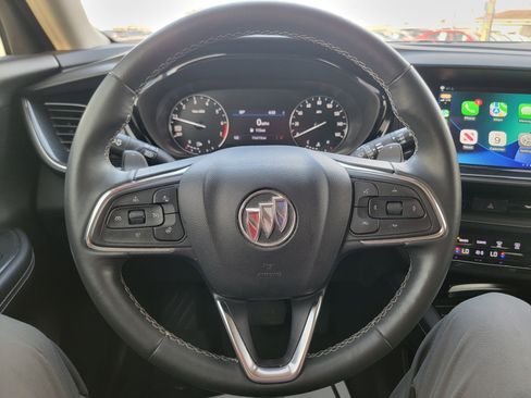 Used 2022 Buick Envision Preferred image 17