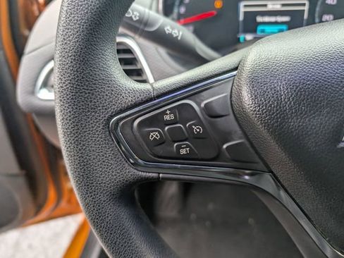 Used 2017 Chevrolet Cruze LT w/ Sun And Sound Package image 17