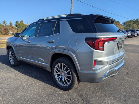 New 2026 GMC Terrain Denali AWD/4WD image 5
