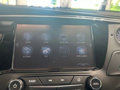 Used 2017 Buick Envision Essence AWD/4WD image 25