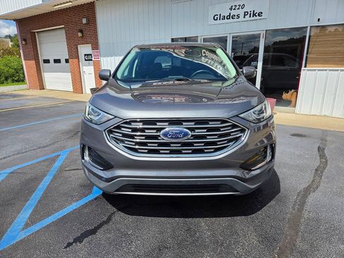 Used 2022 Ford Edge SEL w/ Convenience Package AWD/4WD image 2