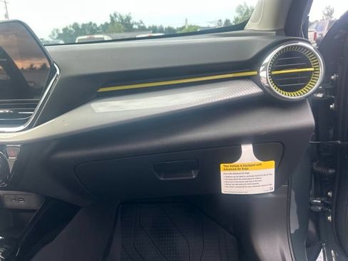 New 2026 Chevrolet Trax LT w/ Driver Confidence Package FWD image 45