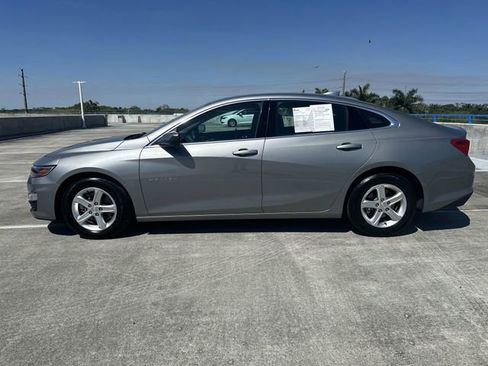 Used 2023 Chevrolet Malibu LT FWD image 36
