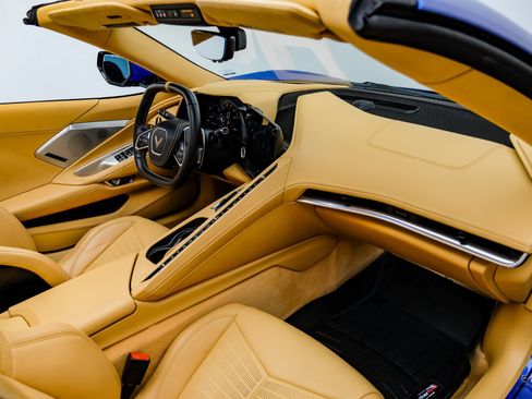 Used 2020 Chevrolet Corvette Stingray Premium Conv w/ 3LT Preferred Equipment Group image 54