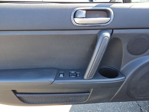 Used 2010 MAZDA MX-5 Miata Sport image 11