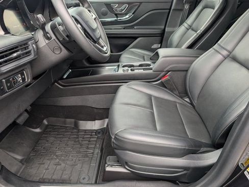 Used 2025 Lincoln Corsair Reserve FWD image 15