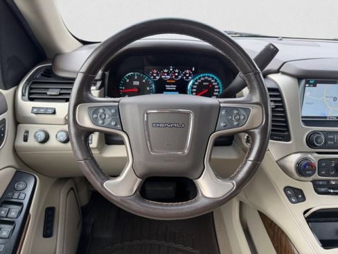 Used 2020 GMC Yukon Denali image 15