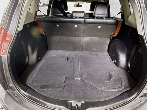 Used 2015 Toyota RAV4 Limited AWD/4WD image 28