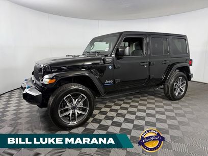 Used 2024 Jeep Wrangler Unlimited w/ Technology Group
