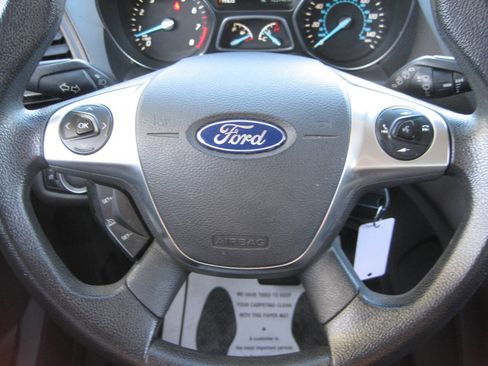 Used 2016 Ford Escape S image 29