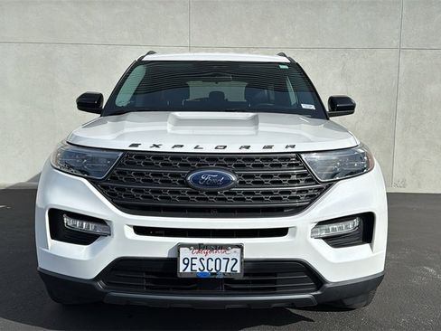 Certified 2023 Ford Explorer XLT w/ Equipment Group 202A image 2