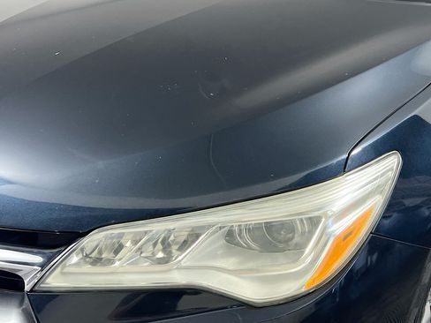 Used 2016 Toyota Camry XLE w/ Advanced Technology Package FWD image 11