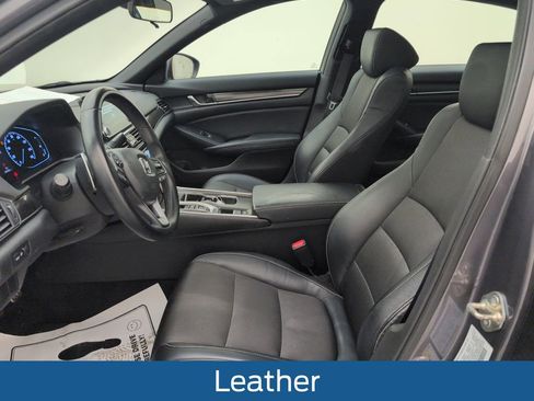 Used 2018 Honda Accord Sport image 4