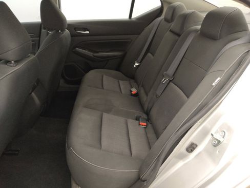 Used 2022 Nissan Altima 2.5 S FWD image 18