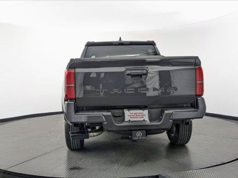 Used 2025 Toyota Tacoma SR5 RWD image 7