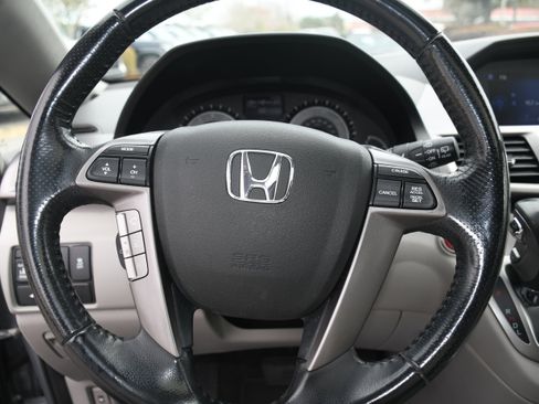 Used 2017 Honda Odyssey EX-L image 13