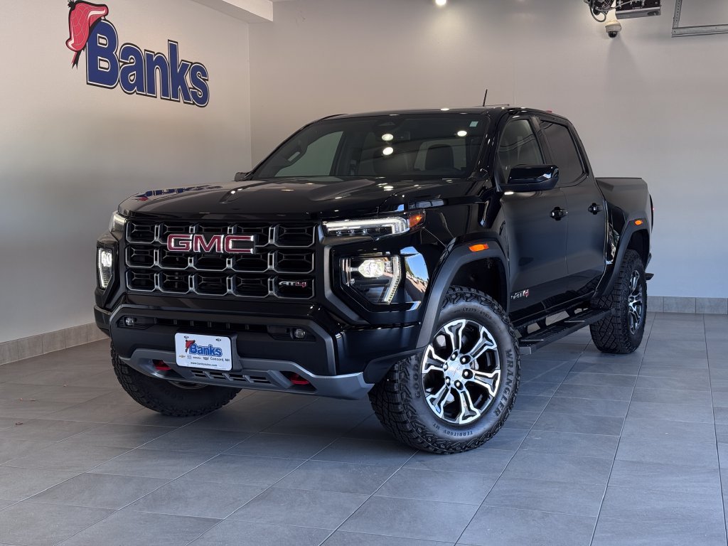 Certified 2024 GMC Canyon AT4 AWD/4WD image 2