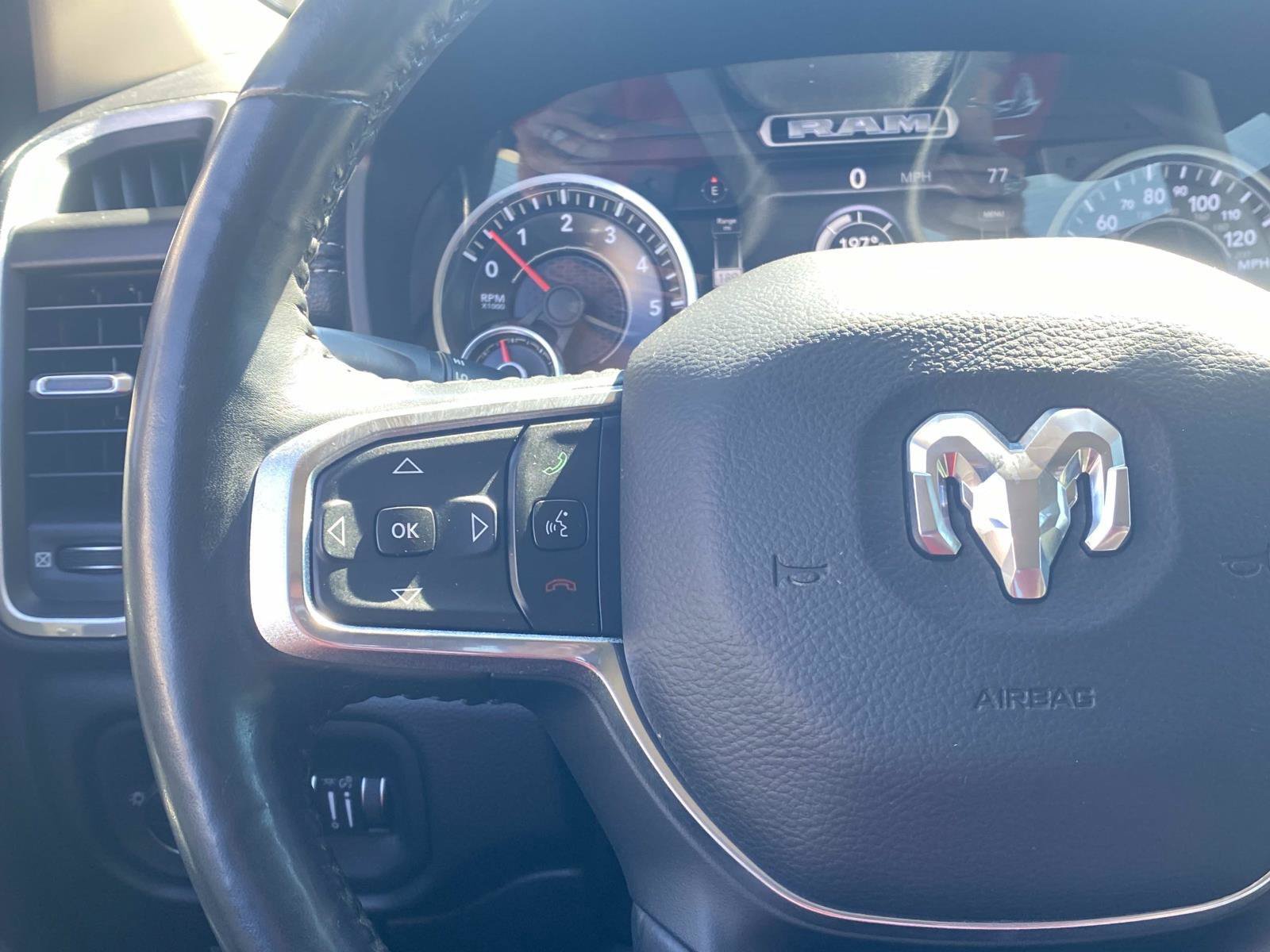 Used 2019 RAM 1500 Laramie AWD/4WD image 33