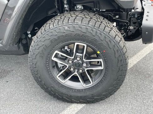 New 2026 Jeep Gladiator Mojave AWD/4WD image 11
