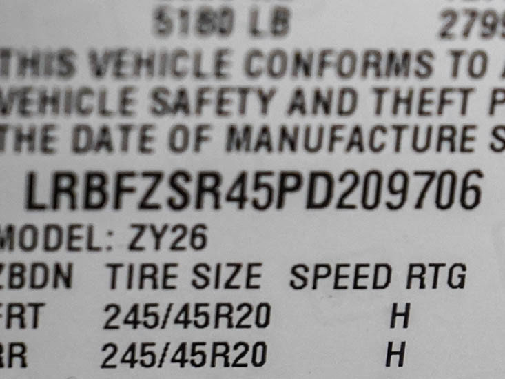 Used 2023 Buick Envision Avenir AWD/4WD image 29