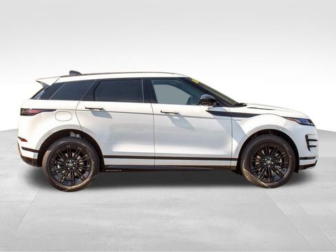 New 2024 Land Rover Range Rover Evoque Dynamic SE image 9