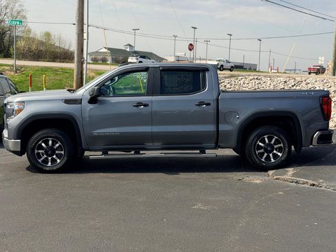 Used 2020 GMC Sierra 1500 4x4 Crew Cab w/ Sierra Value Package image 8