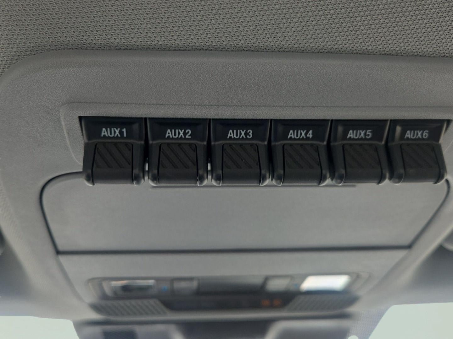 Used 2025 Ford F250 XL w/ STX Appearance Package AWD/4WD image 19