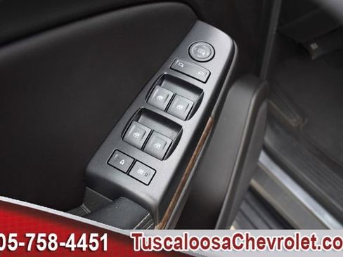 Used 2019 Chevrolet Tahoe LS RWD image 17