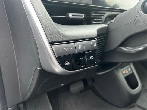 New 2025 Hyundai Ioniq 5 SE image 11