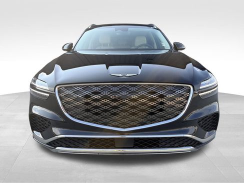 Certified 2026 Genesis GV70 2.5T AWD/4WD image 8