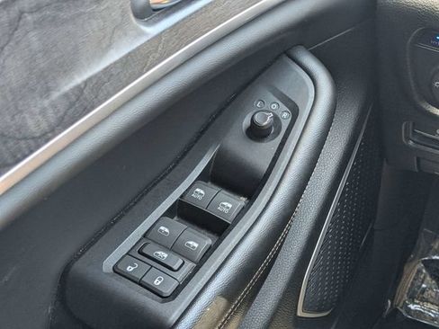 Used 2024 Jeep Grand Cherokee Limited 4xe AWD/4WD image 22