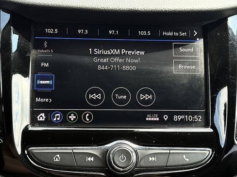 Used 2021 Chevrolet Trax LT w/ Driver Confidence Package FWD image 21
