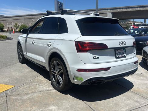 Used 2023 Audi Q5 e Premium Plus AWD/4WD image 6