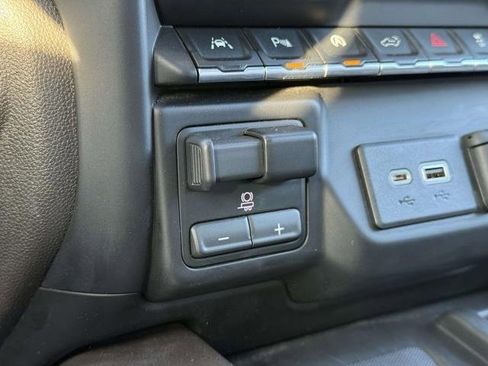 Used 2020 GMC Sierra 1500 SLT w/ SLT Premium Plus Package image 32