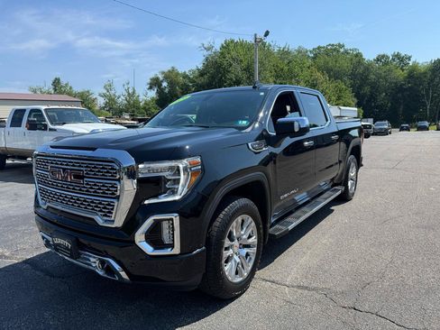Used 2021 GMC Sierra 1500 Denali AWD/4WD image 2