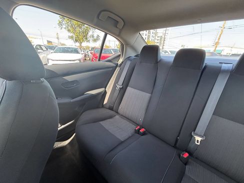 Used 2025 Nissan Sentra SV FWD image 39