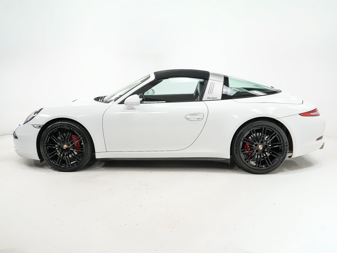Used 2015 Porsche 911 Targa 4 AWD/4WD image 2