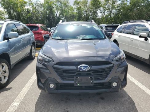 Used 2024 Subaru Outback Premium AWD/4WD image 2