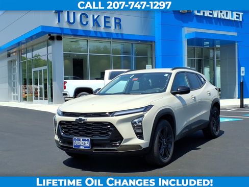 New 2026 Chevrolet Trax ACTIV w/ Driver Confidence Package FWD image 1