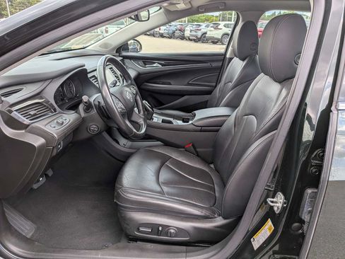Used 2017 Buick LaCrosse Essence FWD image 14