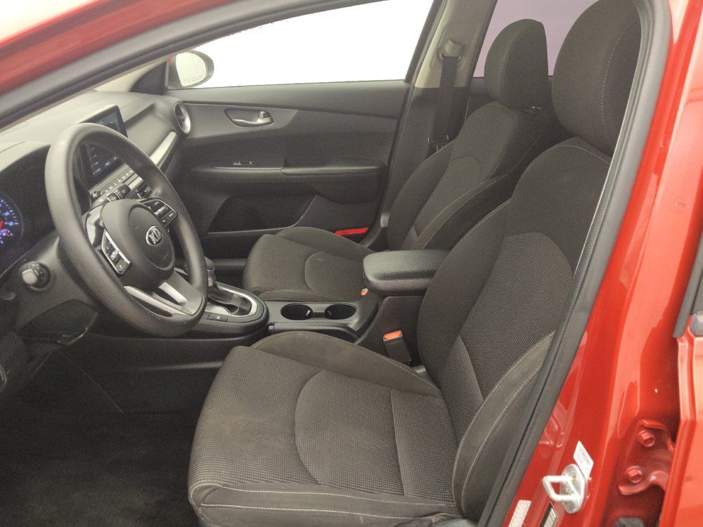 Used 2020 Kia Forte LXS FWD image 17