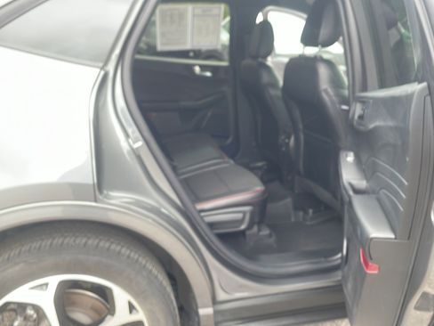 Used 2023 Ford Escape ST-Line Select w/ Tech Pack #2 AWD/4WD image 2