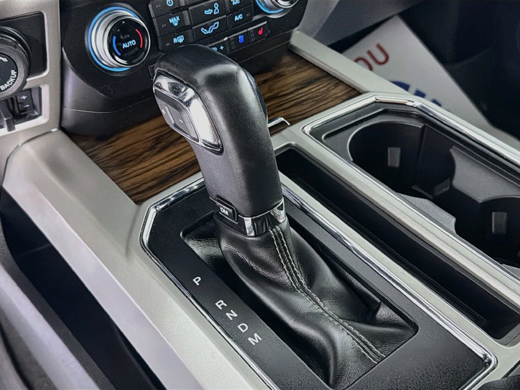 Used 2019 Ford F150 Lariat w/ Equipment Group 502A Luxury AWD/4WD image 16
