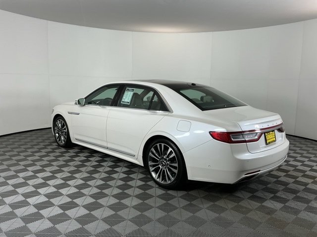 Used 2017 Lincoln Continental Reserve w/ Luxury Package AWD/4WD image 7