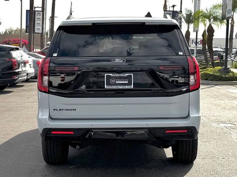 New 2026 Ford Expedition Platinum AWD/4WD image 7