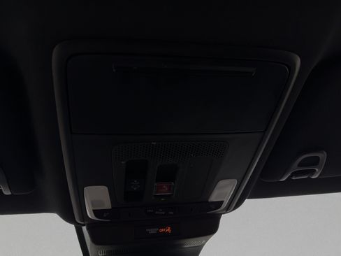 Used 2025 Honda Accord Sport image 15